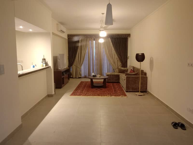 Emaar 2 Bedroom Apartment For Rent 4