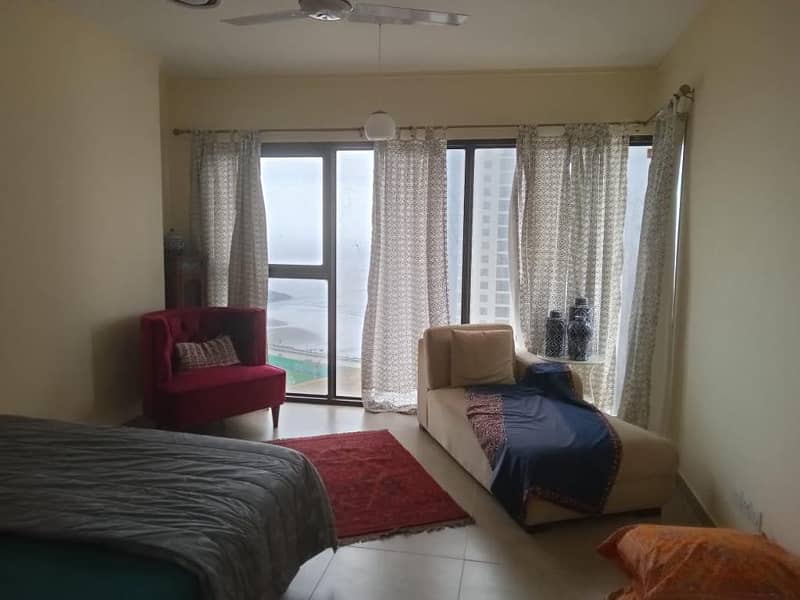 2 bedroom Fully Furnished In Emaar 26