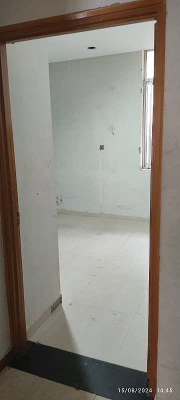 Commercial Building For Rent | Gulberg 5 16