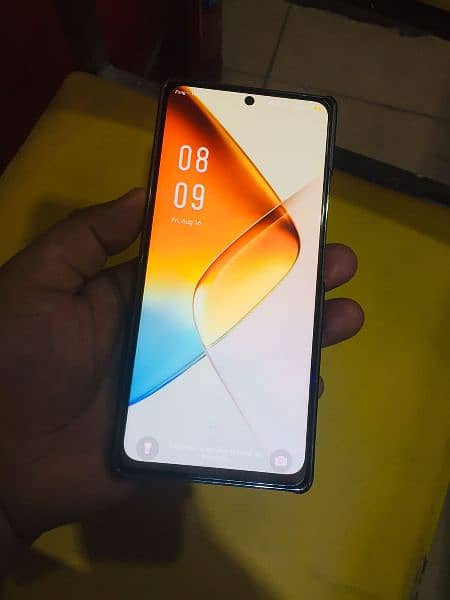 infinix note 40 1 month used 10/10 condition with box 1