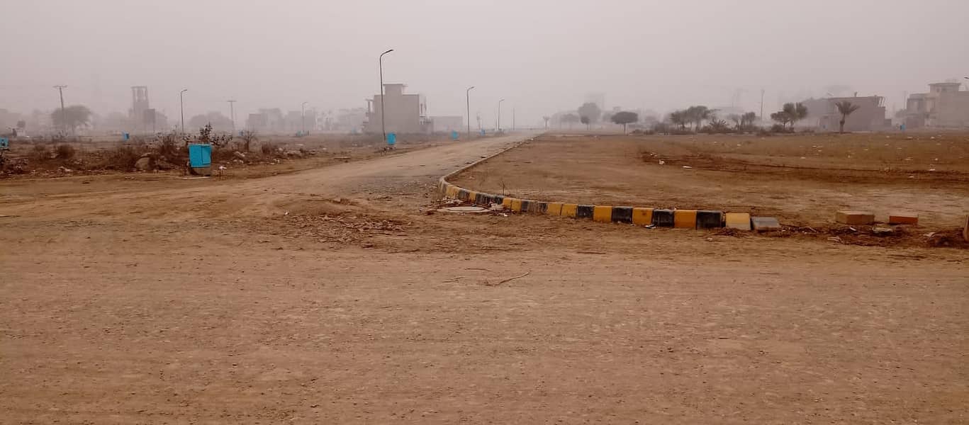 1 Kanal Residential Plot In Khayaban-e-Amin - Block Q Is Available For sale 2