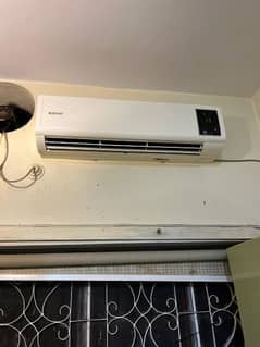 ORIENT 1.5 t0n Used split Ac like new condition