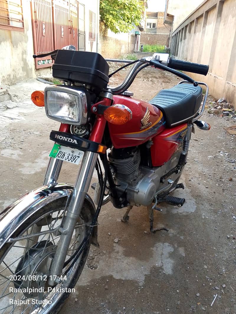 Honda CG 125 2010 3