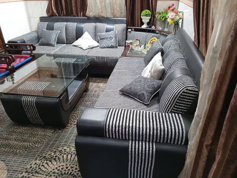 L Shape Sofa Set Or Table 2