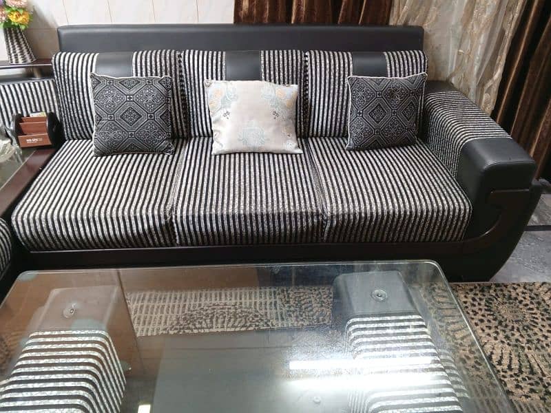 L Shape Sofa Set Or Table 4