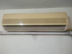 LG 1.5 ton AC for sale in good condition 0