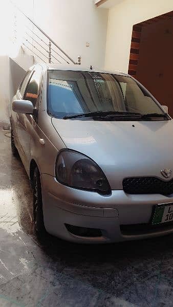 Toyota Vitz 2002 6