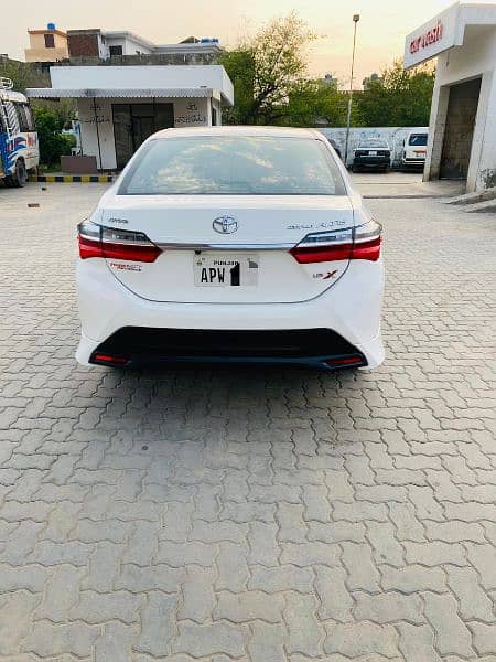 Toyota Corolla Altis 2022/23 1