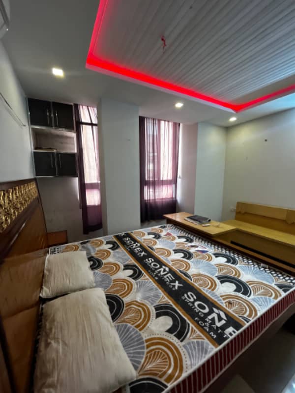 2 Bedroom fully furnished apertment for rent in phase 7 3