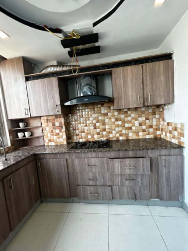 2 Bedroom fully furnished apertment for rent in phase 7 11