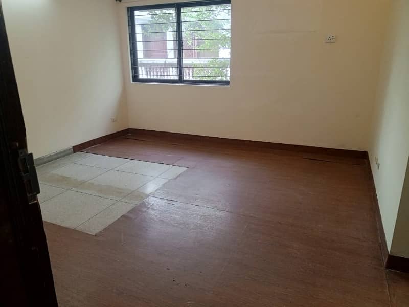 Dha phase 2 kanal upper portion for rent 7