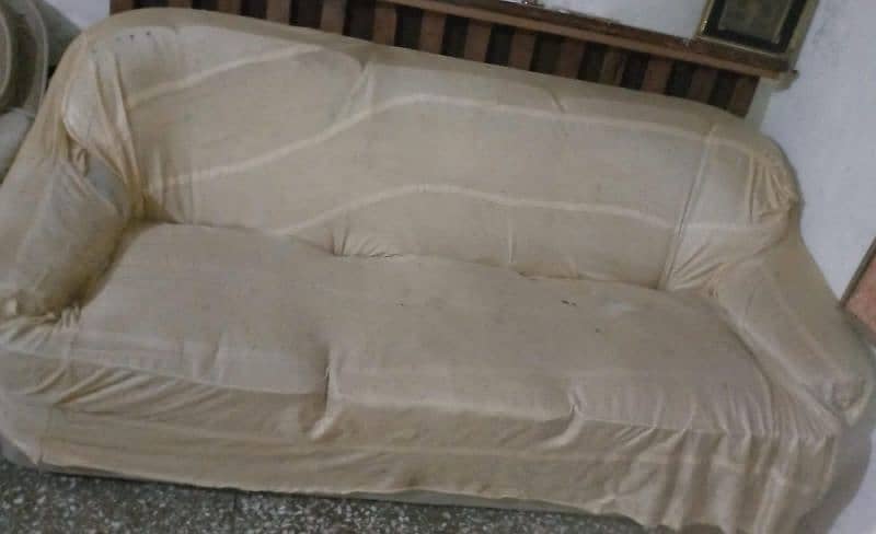 sofa for sale 0