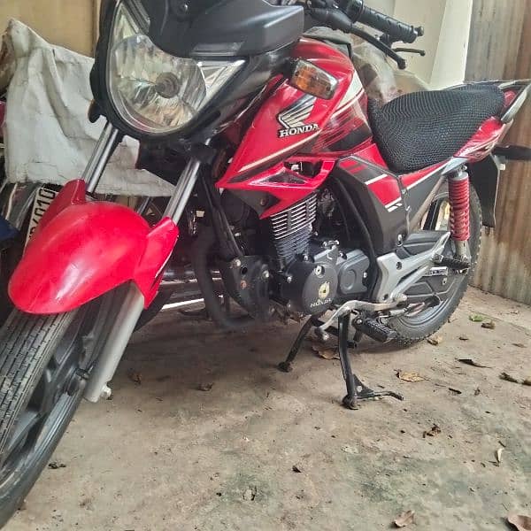 Honda cb 150 f 2022 1