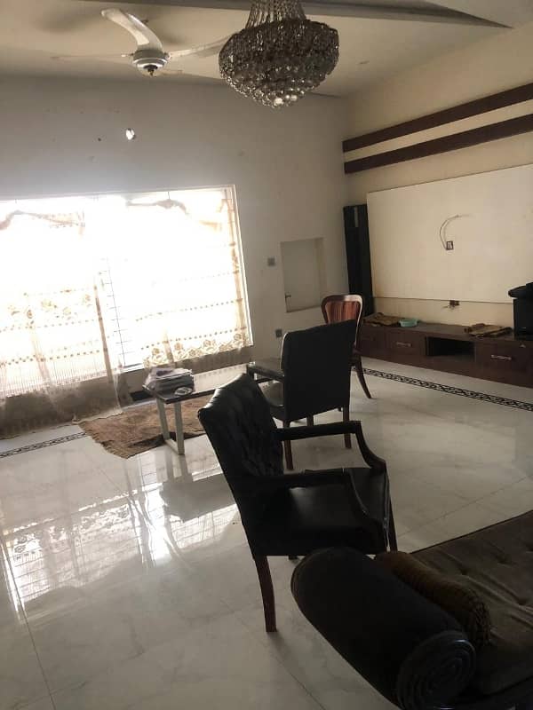 1 kanal lower portion for rent at ideal location bahria town lhr small families prefered 22