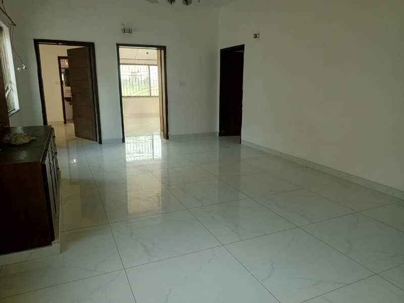 DHA Phase 3,24 Marla Upper Portion For Rent 3