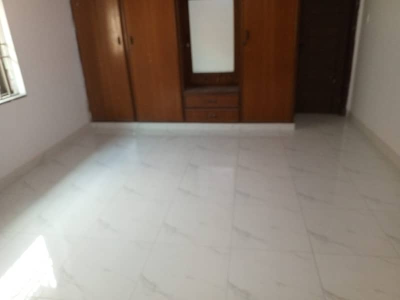 DHA Phase 3,24 Marla Upper Portion For Rent 8