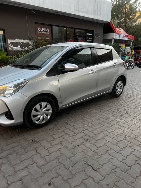 Toyota Vitz 2018 12