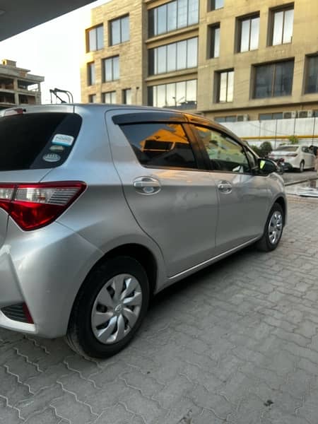 Toyota Vitz 2018 14