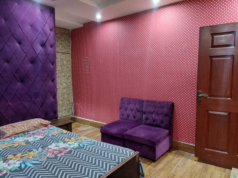 1 Bedroom Fully Furnished Flat For Rent in Block H-3 Johar Town Lahore. 2