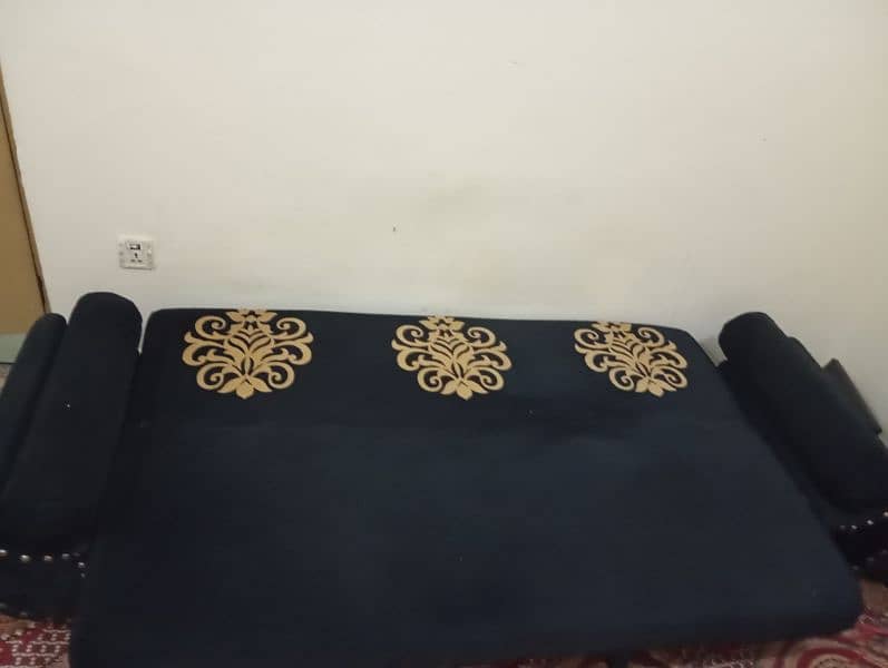 sofacombed for sale urgent 4