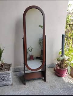 miror wooden stand