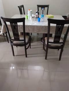 Dining table 0