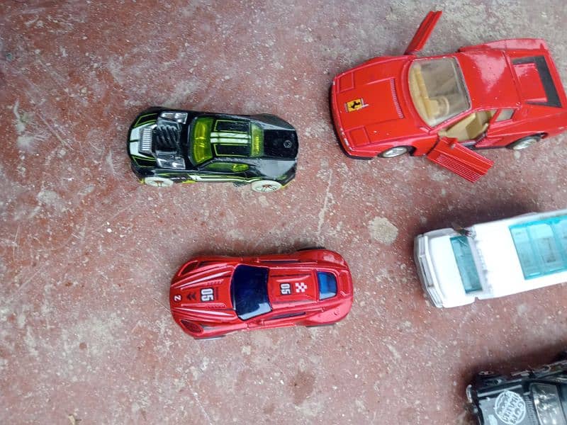 hot wheels cars metallic imported  material 100 percent 8