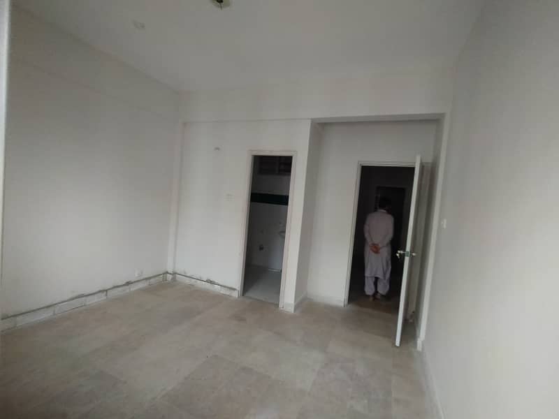 3 Bed DD Flat For Sale 6th Floor Housing Foundation 16