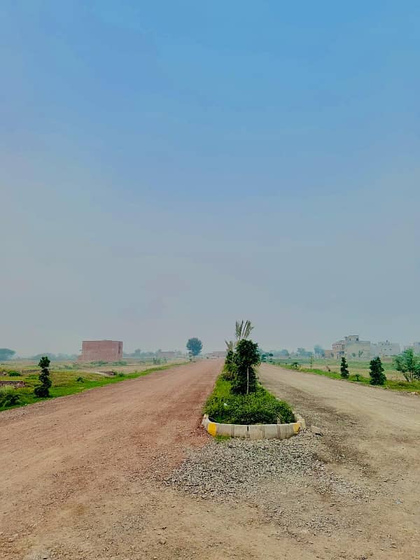 5 Marla Residential Plot For Sale In Metro City - GT Road Manawan Lahore 8