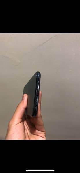 iphone 11 pro max 64 gb 7