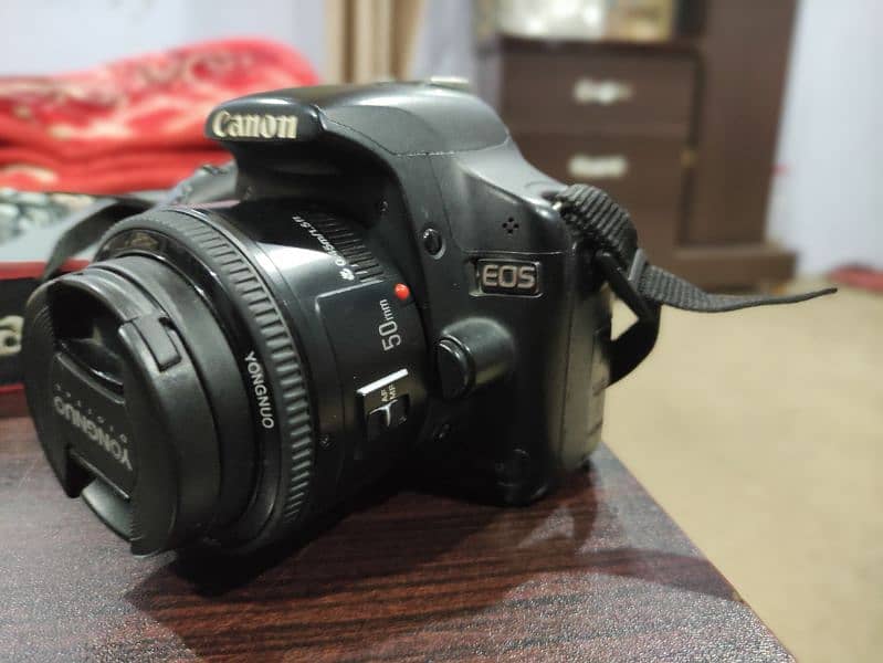 CANON EOS 500D With 50MM And 28-80 MACRO LENSES 17