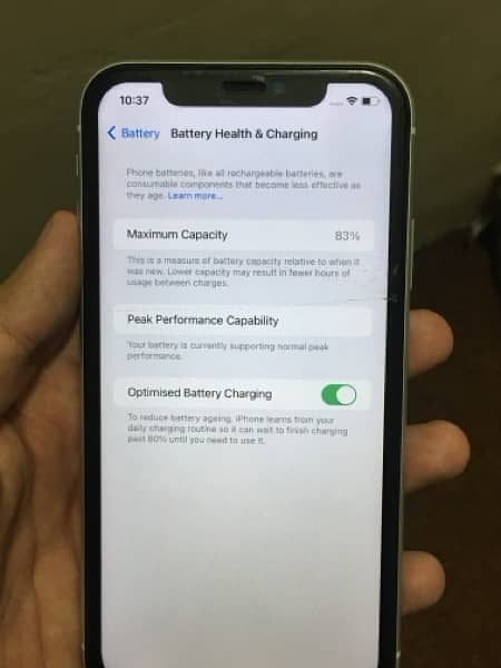 iPhone XR 128 GB NON PTA 3