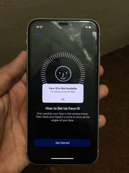 iPhone XR 128 GB NON PTA 4