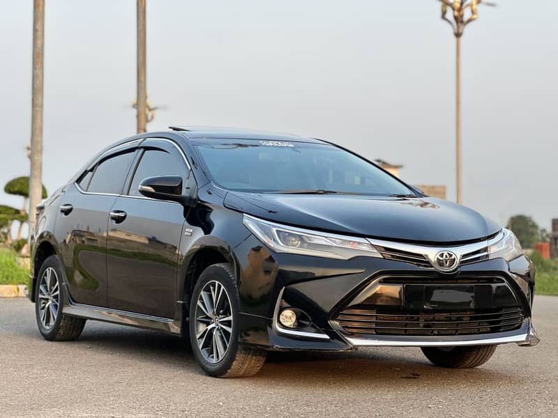 Toyota Altis Grande 2021 0