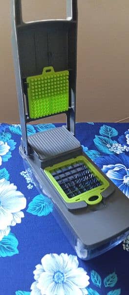 vegetable slicer. . finger chips maker. choper 1