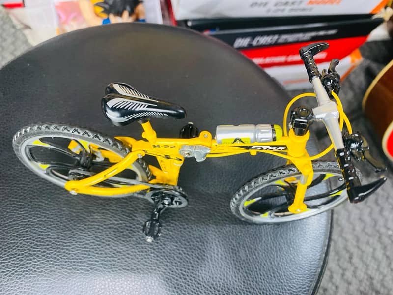 Alloy Model Bicycle cycleToy Diecast Metal Collection Gifts Toys 16