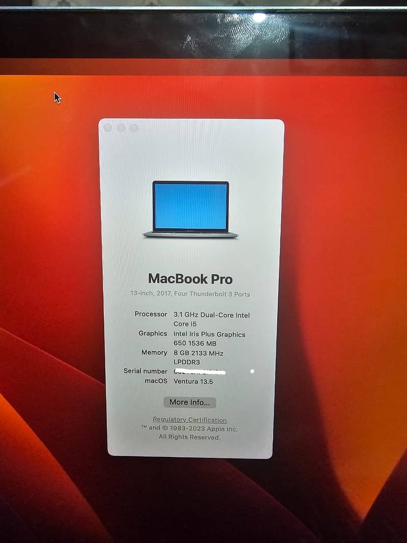 Macbook Pro 13" (2017), Core i5, 8GB RAM, 256 SSD 6