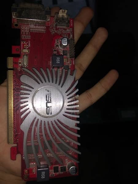 GRAPHIC CARD 1GB 2