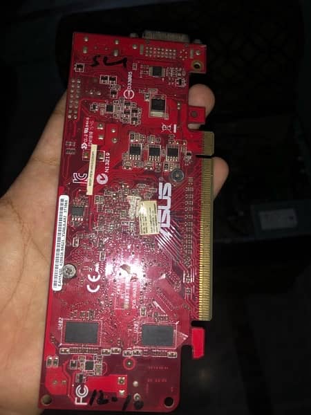 GRAPHIC CARD 1GB 3