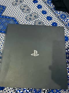 ps4 pro 1tb in mint condition