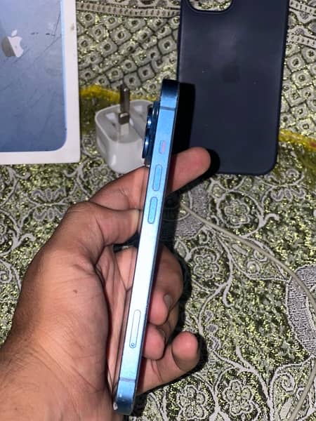 i phone 13 with box Non Pta water pack 100 blue color 10/8 condation 9