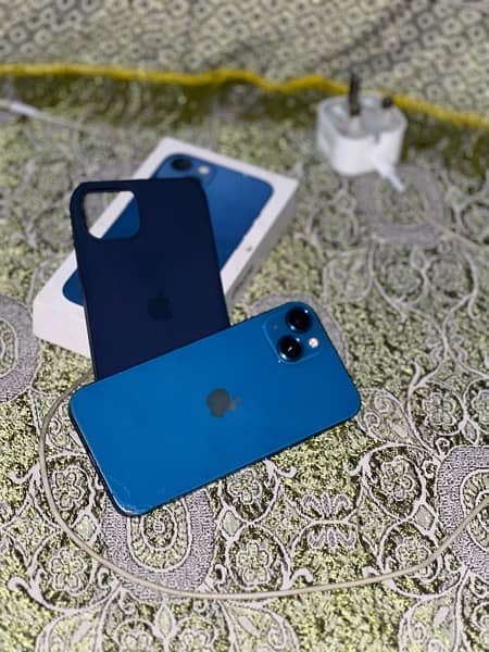 i phone 13 with box Non Pta water pack 100 blue color 10/8 condation 16