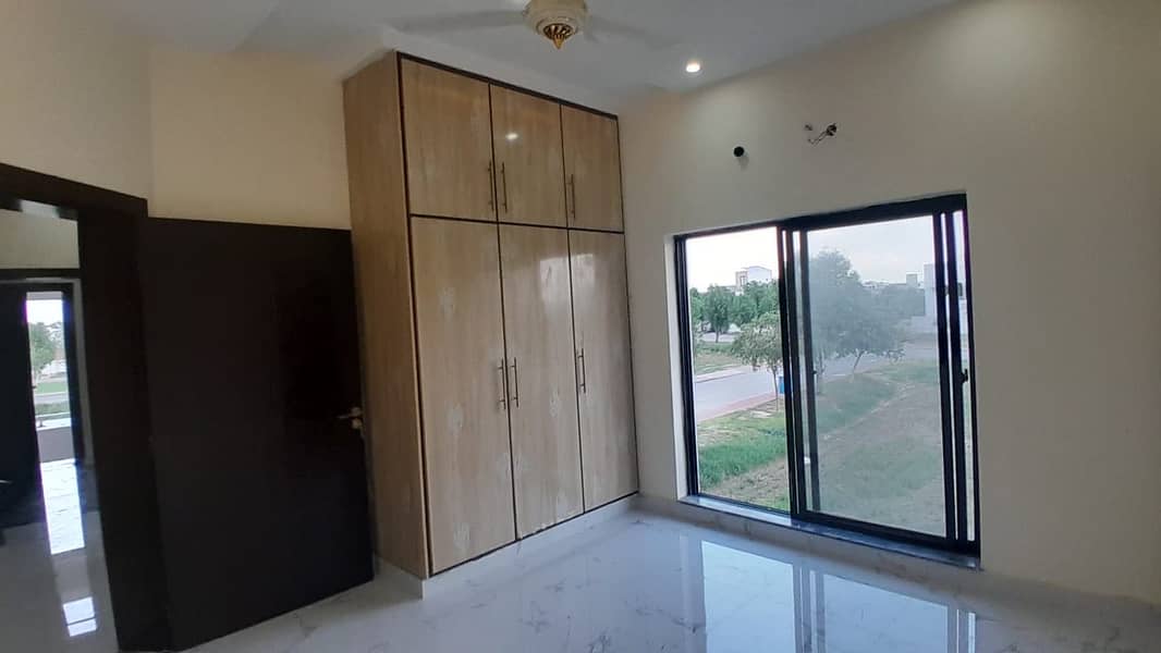 BRAND NEW HOUSE OF 8 MARLA AVAILABLE FOR RENT IN PHASE || BAHRIA ORCHARD LAHORE 7