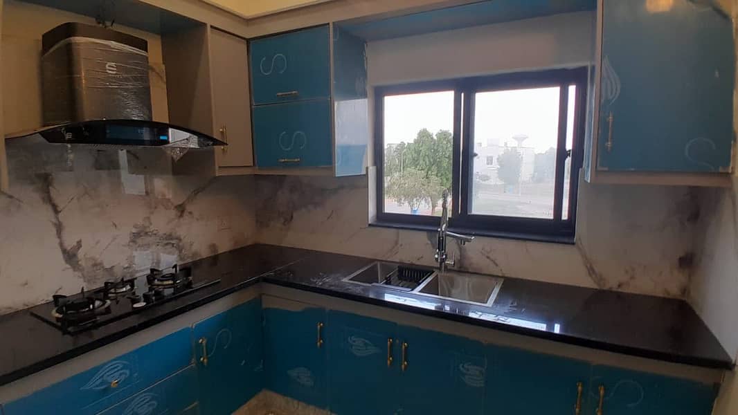 BRAND NEW HOUSE OF 8 MARLA AVAILABLE FOR RENT IN PHASE || BAHRIA ORCHARD LAHORE 12