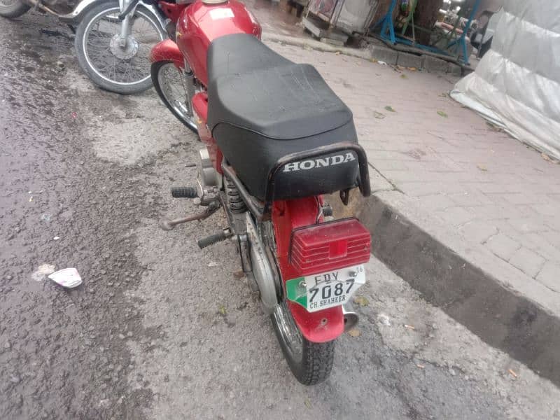 Suzuki 110 cc genuine condition 6