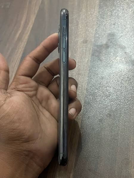 iPhone 11 Pro Max 256gb factory unlock 3