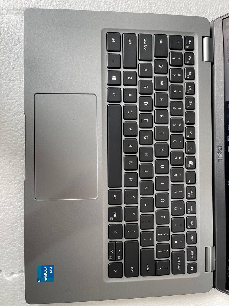 Dell Latitude 5420 Core i3 11th Generation 6