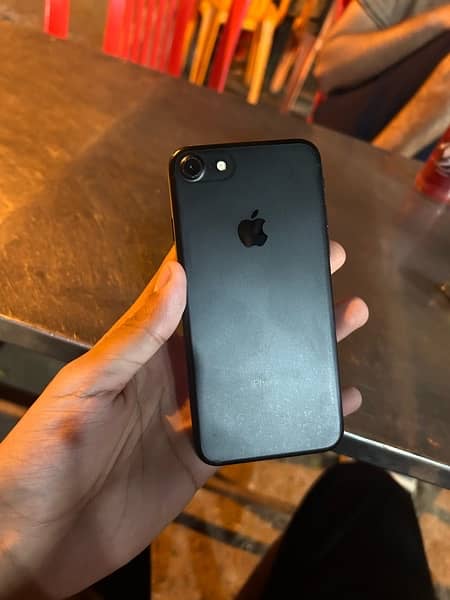 iPhone 7 32gb Pta Approved 1