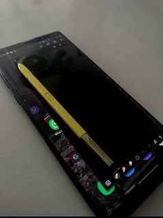 samsung note 9 , golden pen