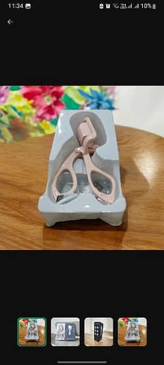 Eyelash curler With free Home Delievery